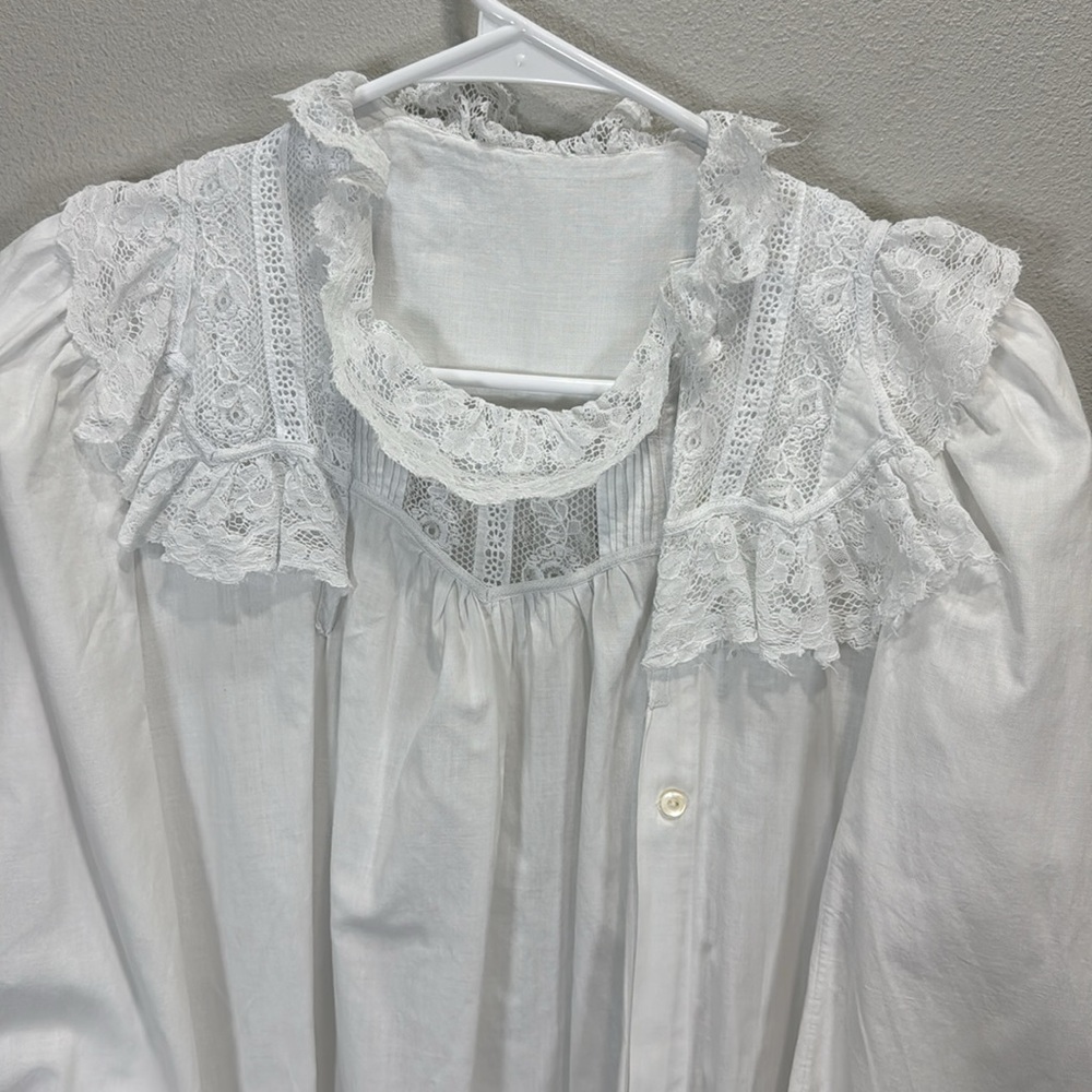 Edwardian antique Elegant White Lace Nightgown maxi long - Picture 2 of 11